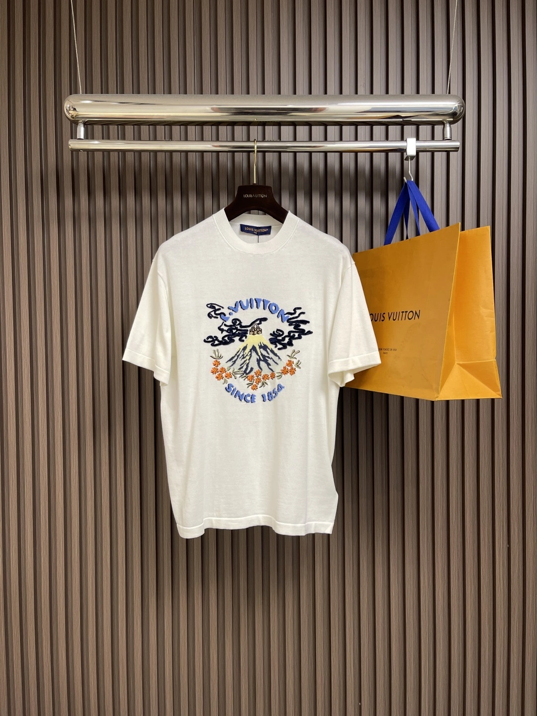 wg.luxury- 8V nigo embroidery item:E-F026H0418